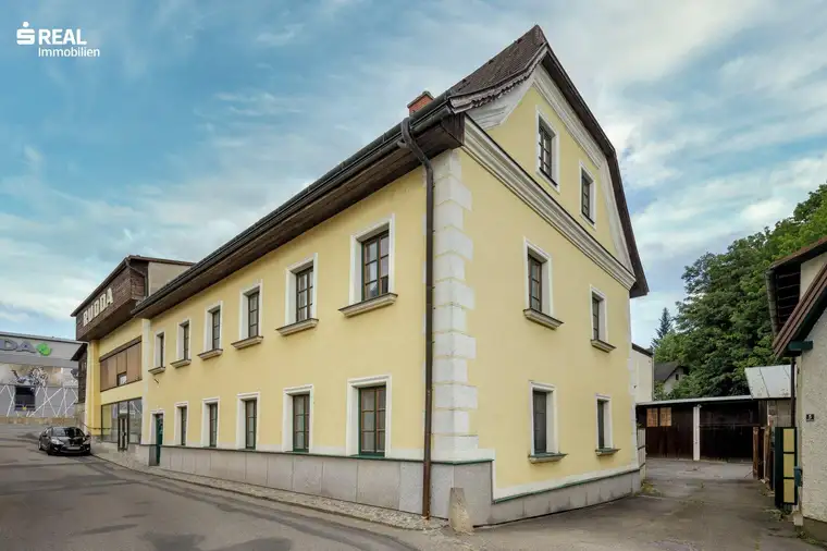 Top renoviertes Herrenhaus in ruhiger Zentrumslage