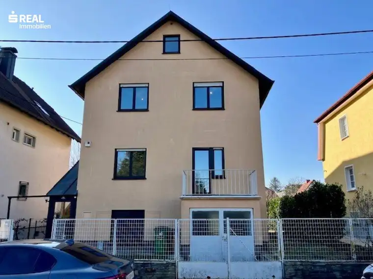 ***Einfamilienhaus mit großem Potential in begehrter Lage***