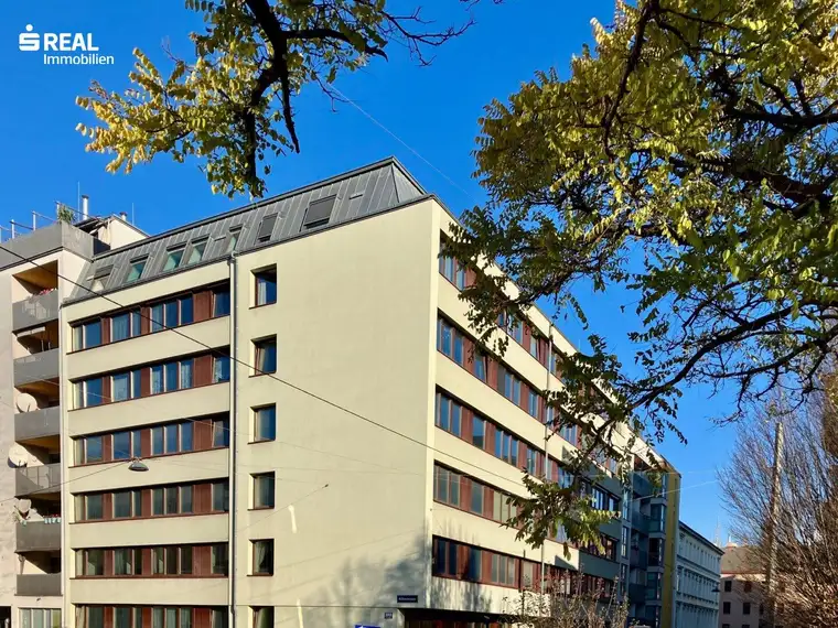BIETERVERFAHREN - Ideal eingeteilte 3 ZIMMER WOHNUNG - Top Infrastruktur