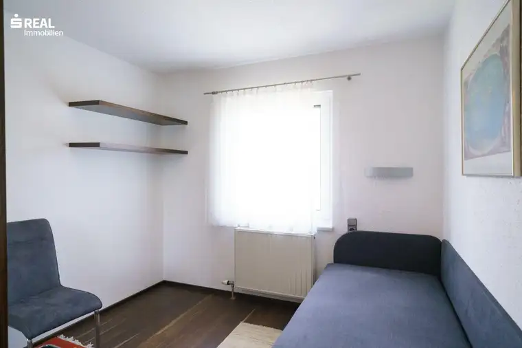 Zwei Bauparzellen!!! Traumhafte Waldrandlage auf 520m Anhöhe - 2.922m² Grund, top saniertes Wochenendhaus und eigener Waldanteil!