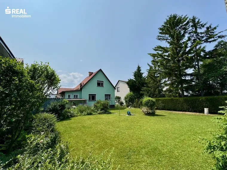 Wohnen im Grünen - Einfamilienhaus in Günselsdorf auf 630 m² Grund
