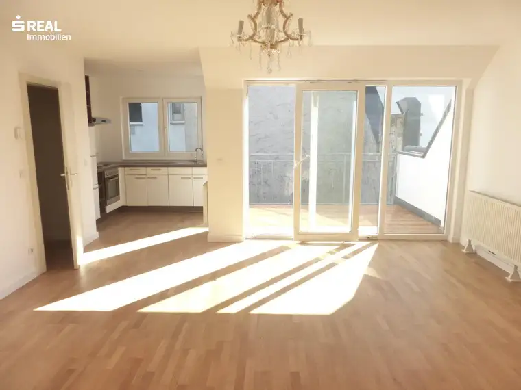 Wohlfühl-Zuhause mit Terrasse im 1. Dachgeschoß - ruhige, attraktive Lage im 6. Bezirk