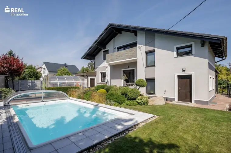 Urlaubsfeeling mit wunderschönem Haus - Pool &amp; Traumgarten