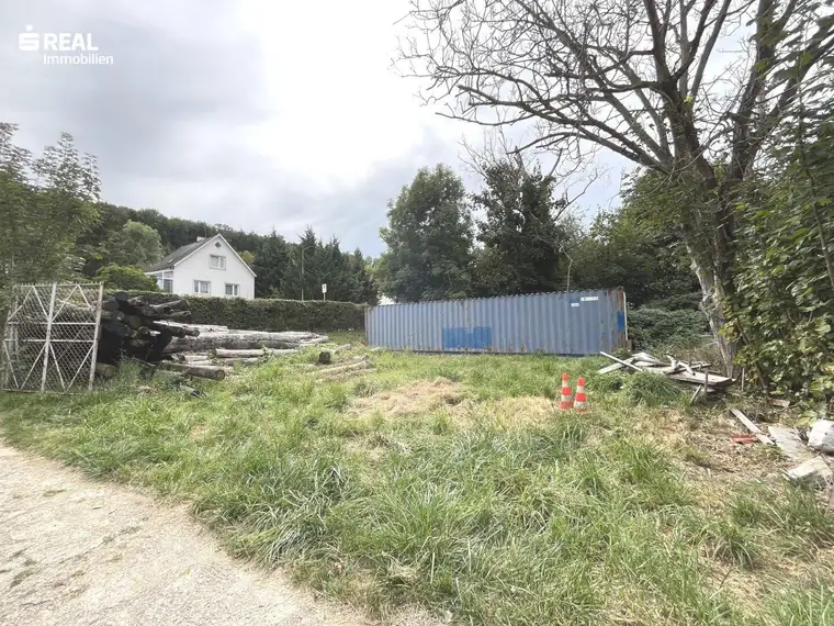 728 m² großes Baugrundstück in Kierling bei Klosterneuburg