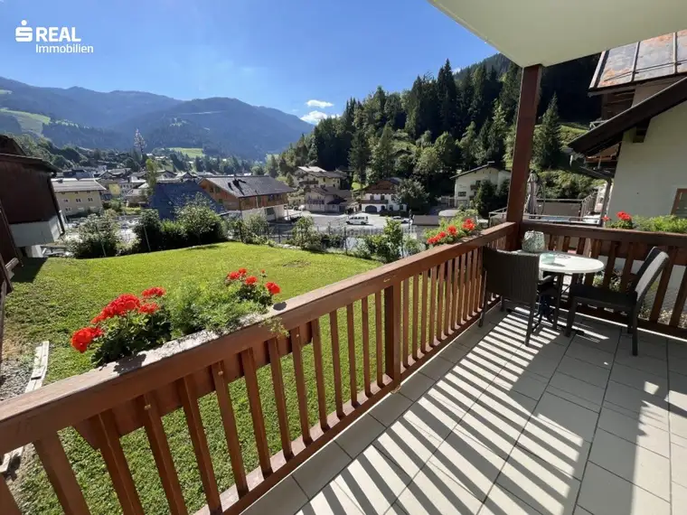Ein Garten. Zwei Balkone. Dein Zuhause.