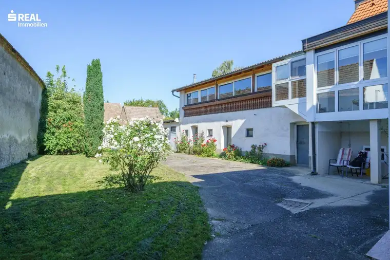 Ehem. Bauernhof mit Schankbetrieb - 100m² plus Partyraum 60m², 100m² Keller und Schuppen, Garten uneinsehbar!