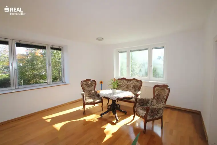 Büro-/Geschäftsräume in Amstetten Allersdorfer Platz!