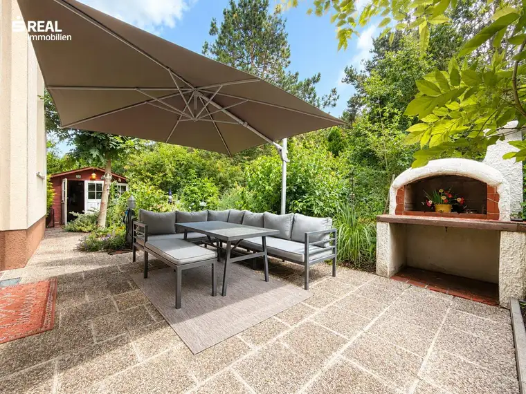 Familienidylle mit zwei Wohneinheiten &amp; Gartenparadies