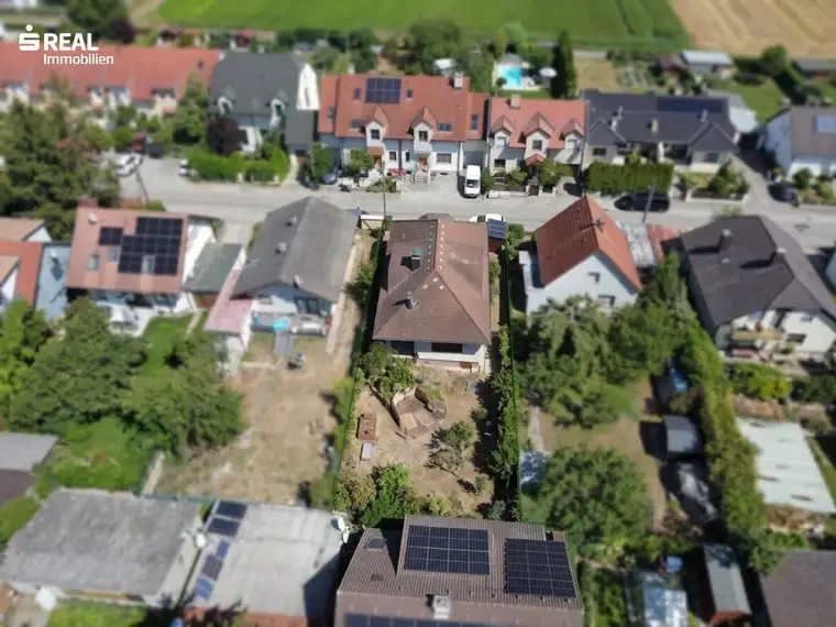 Einfamilienhaus in Kapellerfeld mit Terrasse und Garten!