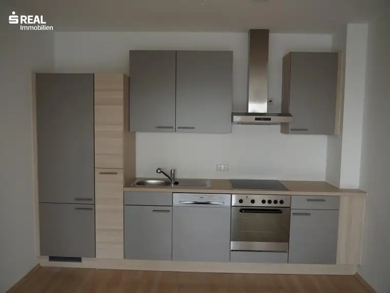 2-Zimmer-Wohnung mit Terrasse und Tiefgaragenplatz am Haager Hauptplatz