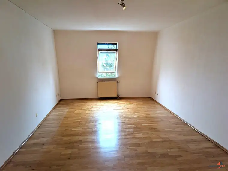 Dachgeschoßwohnung in Laxenburg