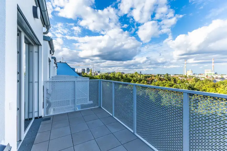 2-Zimmer-Wohnung mit Balkon Richtung Innenhof