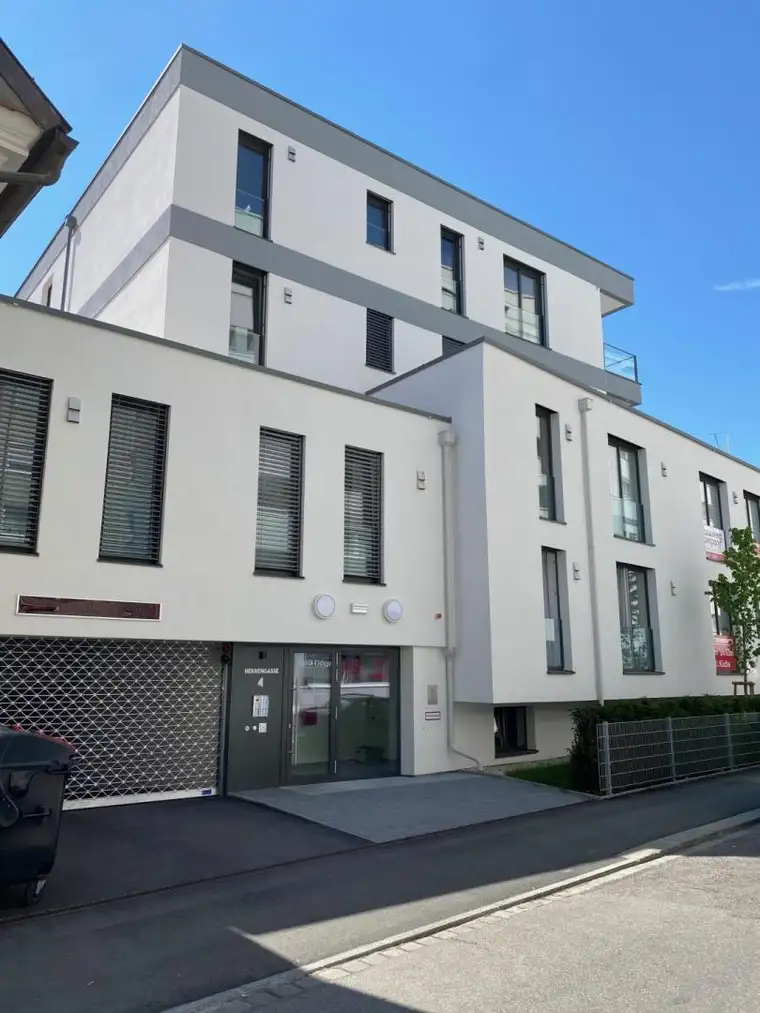 Tiefgaragenplatz in zentraler Lage
