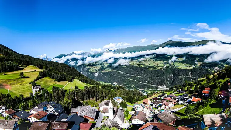 Superbes Hotel inklusive Pension mit Wellnessbereich u. v. m. in der Nähe der Tourismusregion Serfaus–Fiss–Ladis!