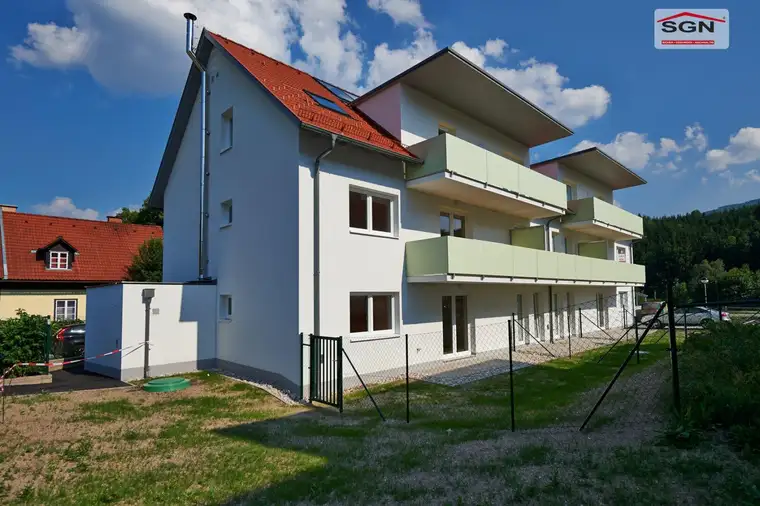 Wunderschöne 3 Zimmerwohnung mit Balkon