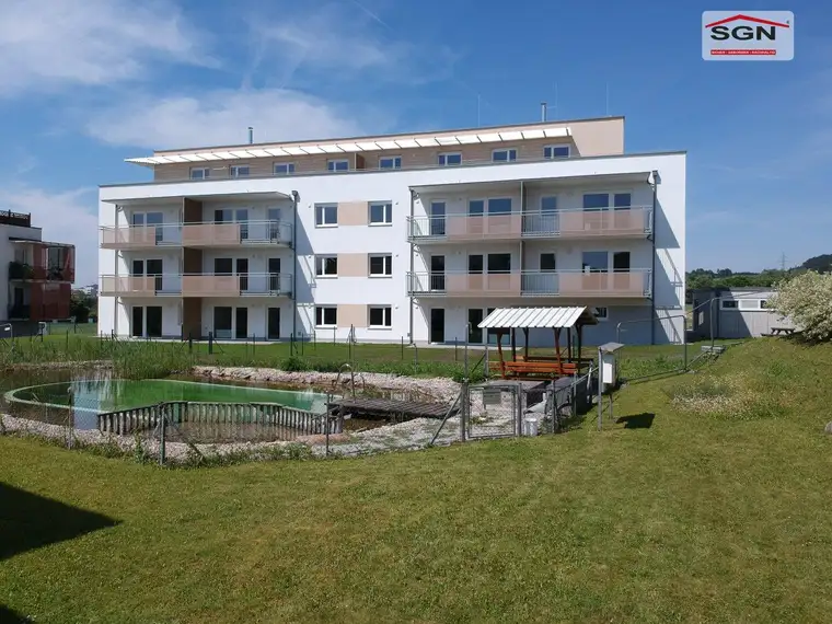 3-Zimmer Balkonwohnung "Naherholung am Schwimmbiotop inklusive"