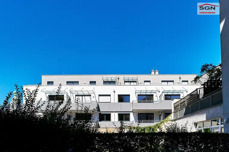 Moderne Citywohnung mit Balkon