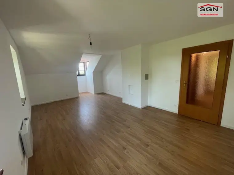 3 Zimmer Dachgeschosswohnung