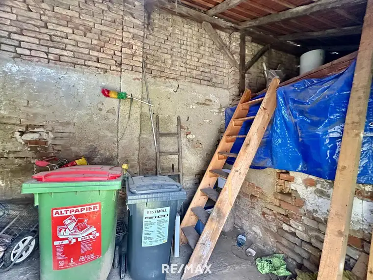 Stark sanierungsbedürftiges Landhaus mit viel Potenzial – ideal für Handwerker!
