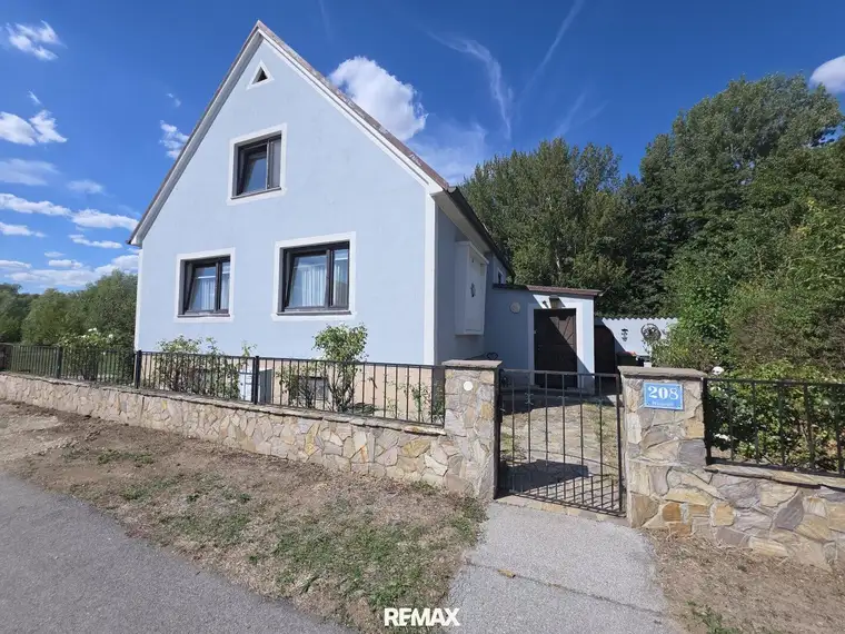 Juwel im Weinviertel mit großem Waldanteil und viel Abstellfläche