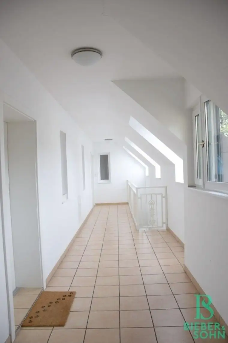 Terrassenwohnung mitten im Grünen - beim Lainzer Platz´l