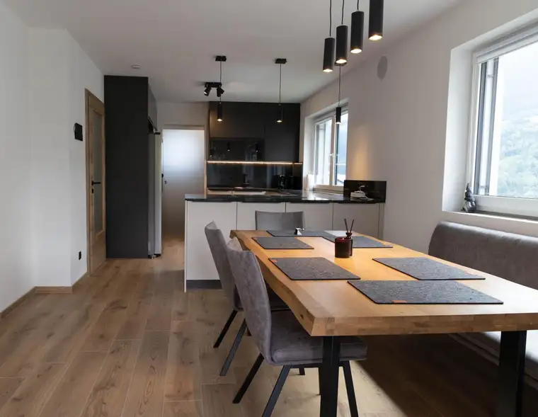 Schönes Wohnhaus mit hochwertiger Ausstattung!