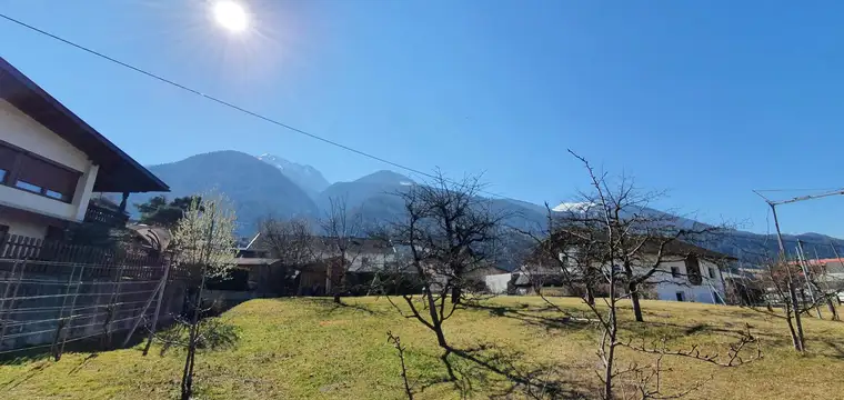 Sonnig gelegener Baugrund in Zentrumsnähe!