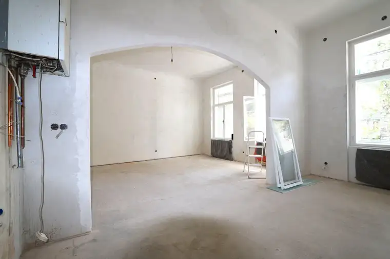 BÜRO oder PRAXIS mit ca. 101 m² Nutzfläche und einer ca. 20 m² großen Terrasse
