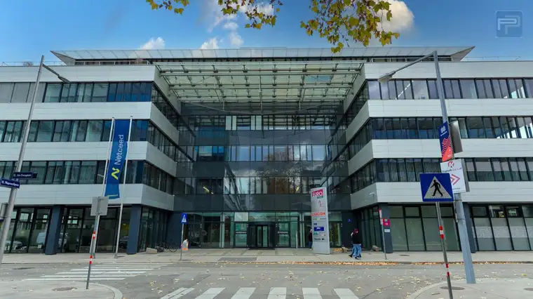EURO PLAZA: Modernes Büro mit Top-Ausstattung und zentraler Lage für Ihren Geschäftserfolg!