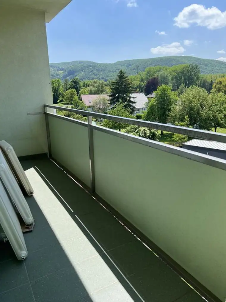 VORSORGEWOHNUNG -2-Zimmer-ruhige Lage-toller Ausblick