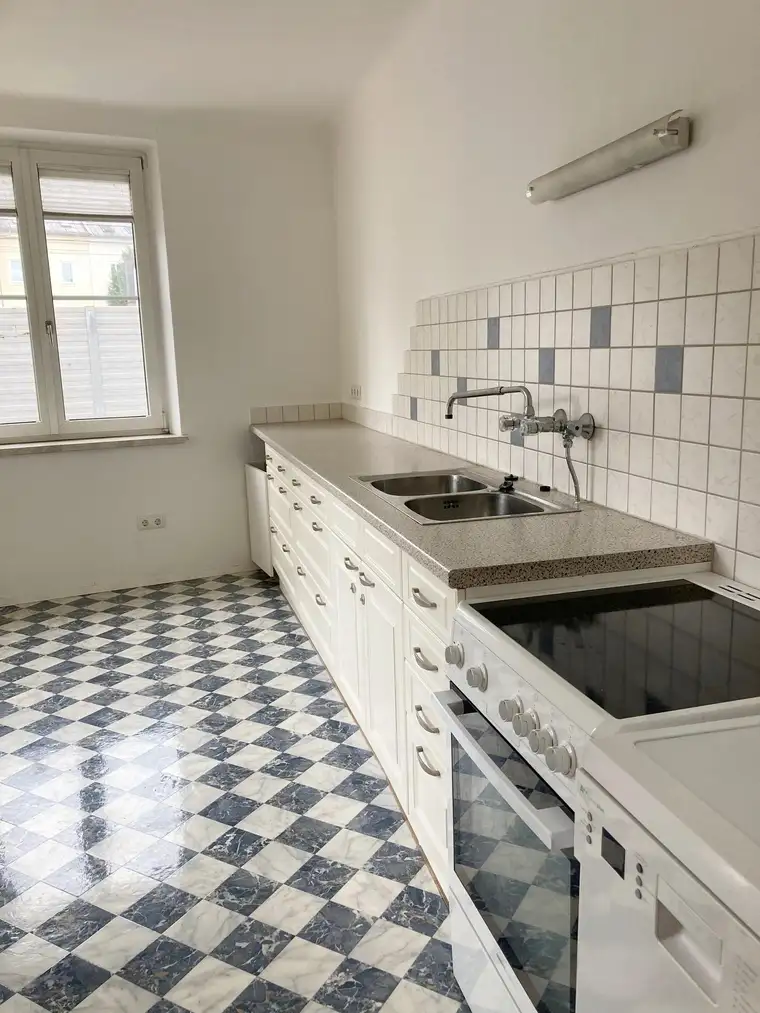 ELISABETH-VORSTADT | Geräumige 3 Zimmerwohnung in urbaner Lage