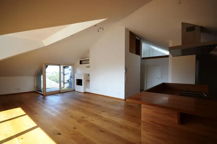 MÜLLN | Penthousewohnung mit Dachterrasse in Premium Lage