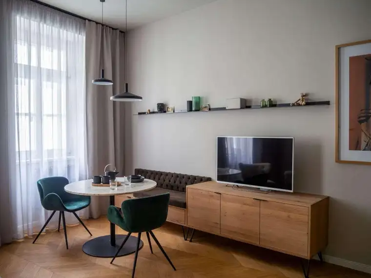 DIREKT AM NASCHMARKT | Exklusives und komplett möbliertes Businessappartement auf Zeit (ab 1.1.2027)