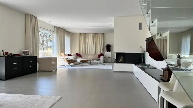 AIGEN – SALZACHNÄHE | 235 m² Penthouse-Maisonette, komplett möbliert, Dachterrasse mit Privatsphäre