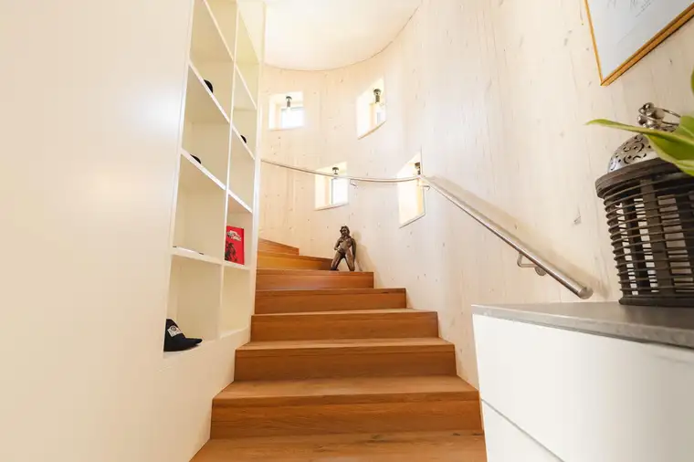 GNEIS | Modernes Einfamilienhaus mit außergewöhnlicher Architektur