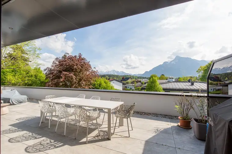 MORZG | Penthouse-Maisonette der Extraklasse in Bestlage