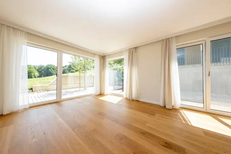 MATTSEE | Modernes Doppelhaus in Hanglage mit traumhafter Aussicht