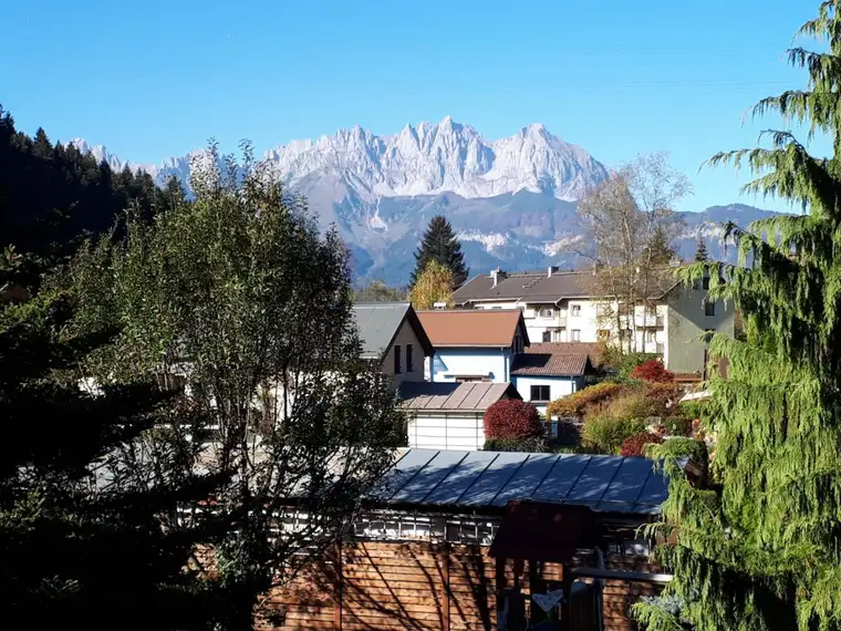 Exklusives Baugrundstück am Stadtrand von Kitzbühel mit Kaiserblick