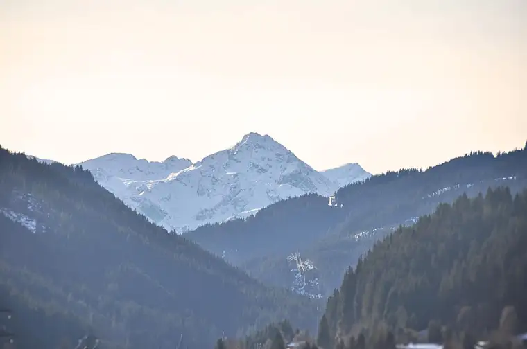 Baugrundstück in zentraler Lage von Jochberg