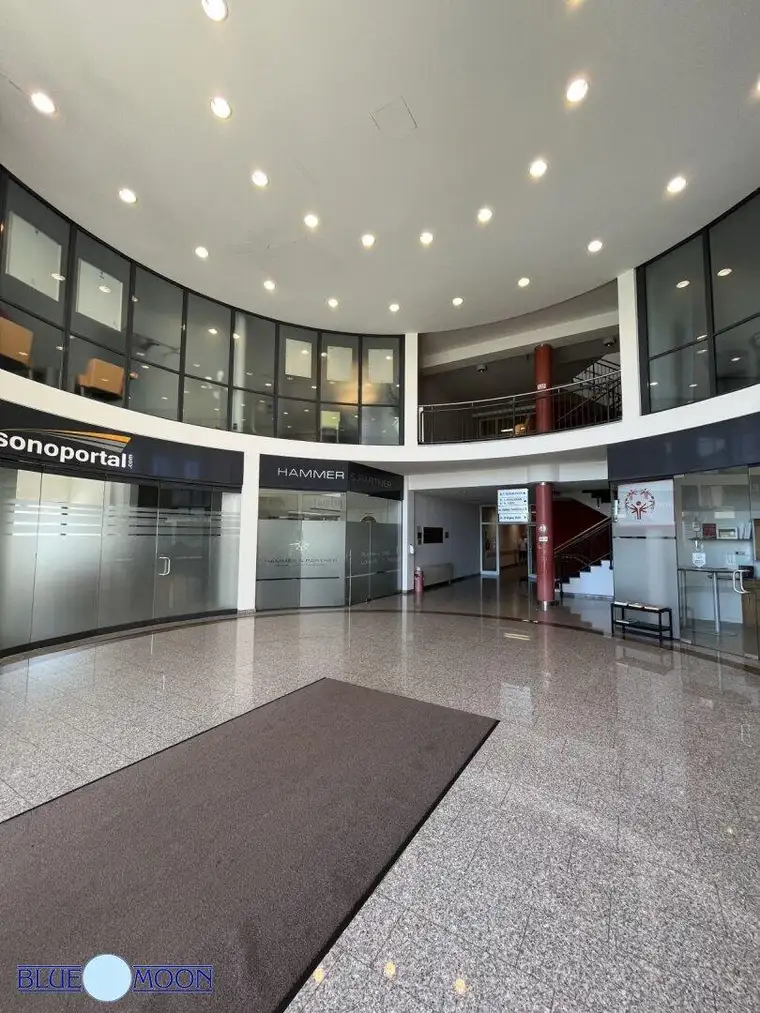 7400 Oberwart, Büro oder Ordination, 3 Räume, 70m², Top Frequenzlage im Gesundheitszentrum, KFZ Stellplatz inkludiert, Miete € 799,--