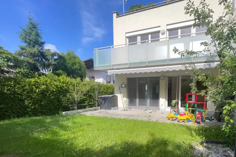 Top MAISONETTE WOHNUNG mit WESTTERRASSEN und WESTGARTEN in ausgezeichneter Ruhelage in Viktring!