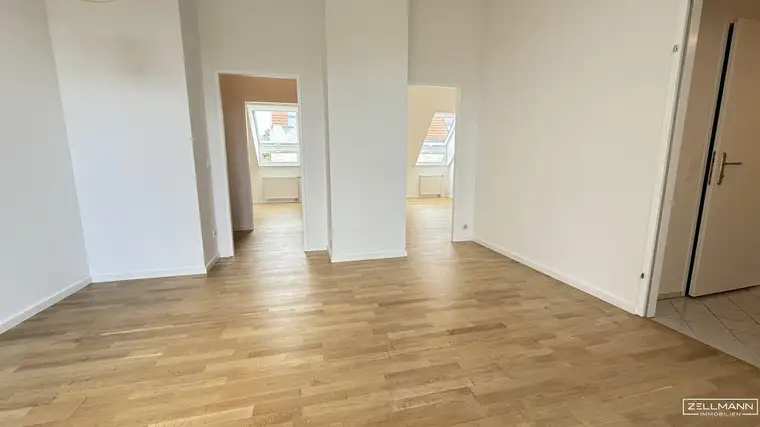 Dachgeschossperle - 3 Zimmer mit Terrasse in Ruhelage | ZELLMANN IMMOBILIEN