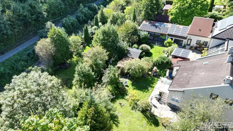 „Wohnen am Wienerwald: Charmantes Haus mit Erweiterungsmöglichkeiten“ | ZELLMANN IMMOBILIEN
