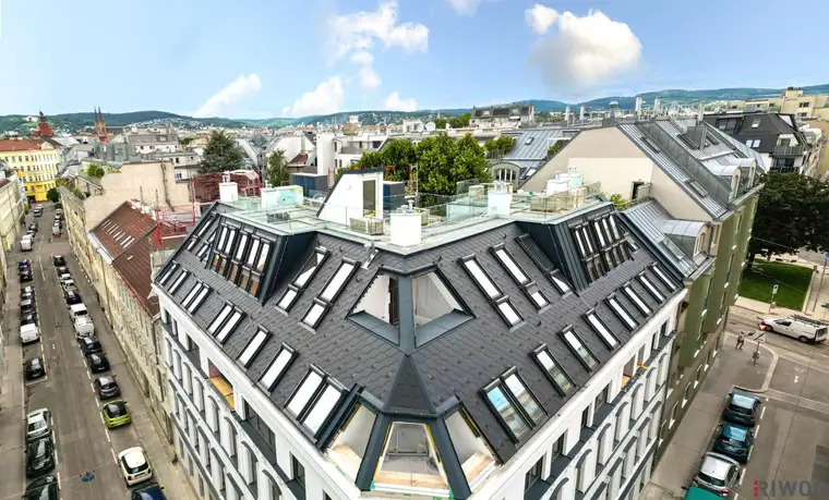 ERSTBEZUG 2 ZIMMER ALTBAUWOHNUNG II NÄHE OTTAKRINGER BRAUEREI II PROJEKT ABELEGASSE 20