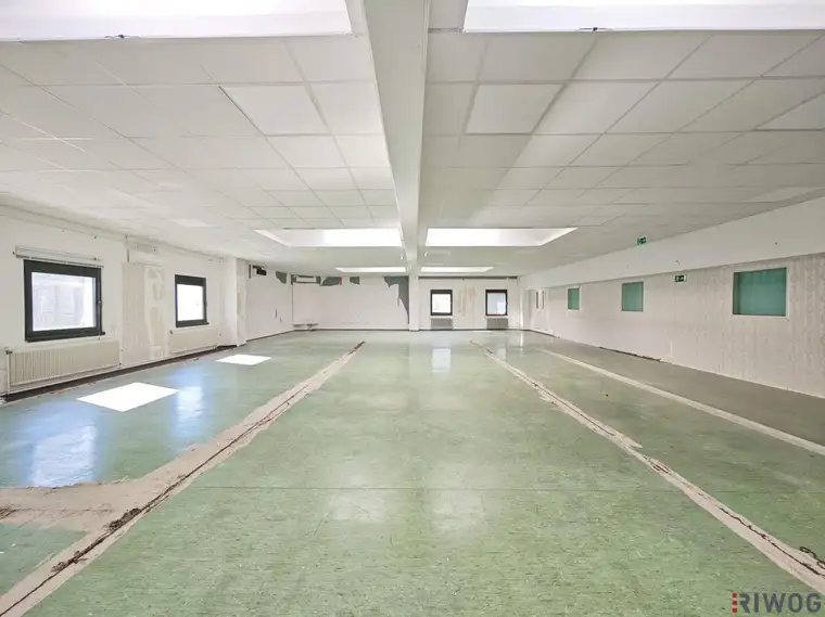 U-Bahnnähe im Betriebsgebiet Liesing | ca. 417m² Büro mit frei einteilbarer Fläche