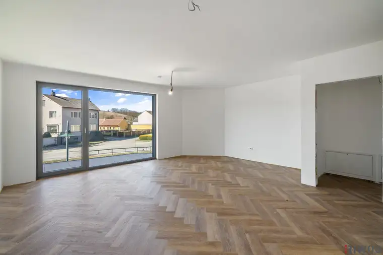 Wohlfühloase Nähe Wien - Living Weinviertel I Herbst-Special: Stellplatz gratis dazu I 2-Zimmer mit Terrasse I Wolkersdorf und Gerasdorf