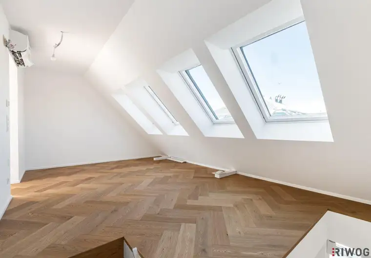 ERSTBEZUG II MAISONETTE MIT BALKON UND TERRASSE II LUFTWÄRMEPUMPE UND KLIMA II NÄHE AKH UND U6 ALSER STRASSE II ANLEGERPREIS