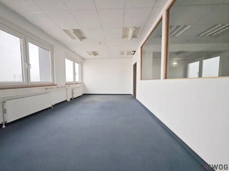 468m² Büro mit 111m² Terrasse zur alleinigen Nutzung | Klima | Parkplätze | Teilflächen möglich bzw. auf bis zu 668m² erweiterbar | optionales EG-Lager mit 47m²
