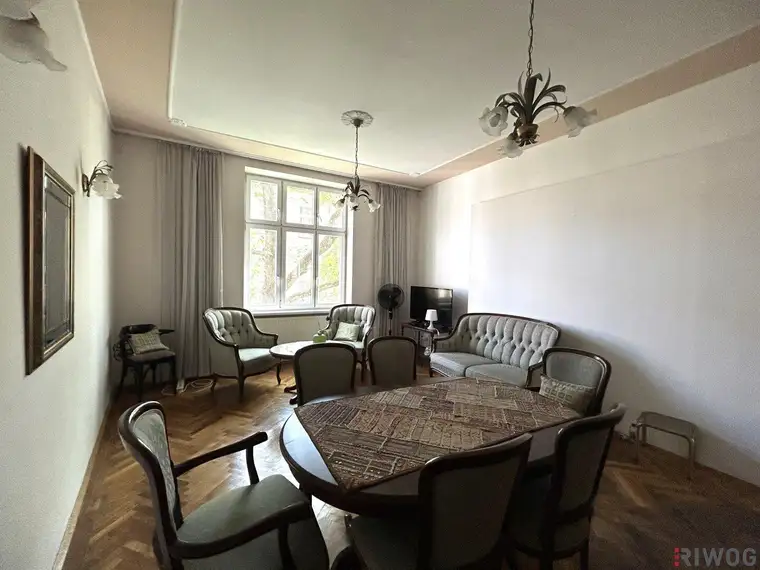 Nähe U2 / U4 Servitenviertel I Altbau Nähe Schottenring I Ruhelage I U-Bahn