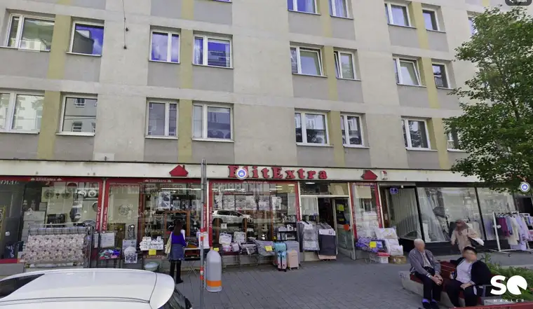 # SQ - UNBEFRISTETES VERMIETETES GESCHÄFTSLOKAL DIREKT AUF DER NEULERCHENFELDER STRASSE - 5,22% NETTO RENDITE